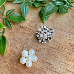 🖤 Set of 2 brooches